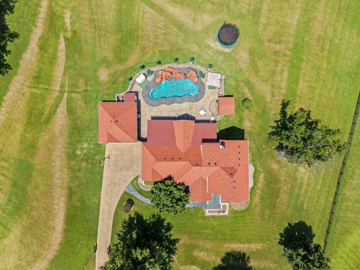 A home listed by Carmen Cabral in Louisville